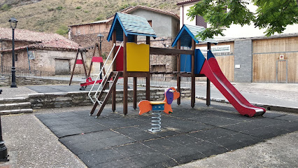 Imagen de Parque infantil El Puente situado en Ortigosa de Cameros, La Rioja