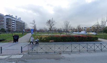 Imagen de Parque infantil "Equilátero" situado en Rivas-Vaciamadrid, Madrid