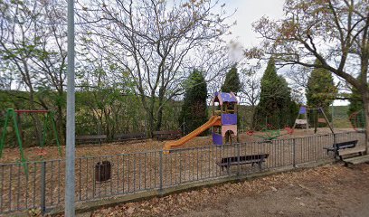 Imagen de Parque infantil situado en Fórnoles, Teruel