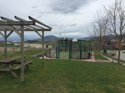 Imagen de Parque infantil situado en Gorráiz, Navarra