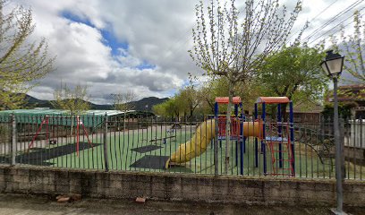 Imagen de Parque infantil situado en Hinojosa de San Vicente, Toledo