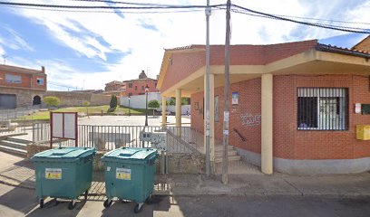 Imagen de Parque infantil situado en Jiménez de Jamuz, León