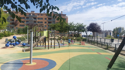 Imagen de Parque infantil Juan de la Cierva situado en Arroyo de la Encomienda, Valladolid