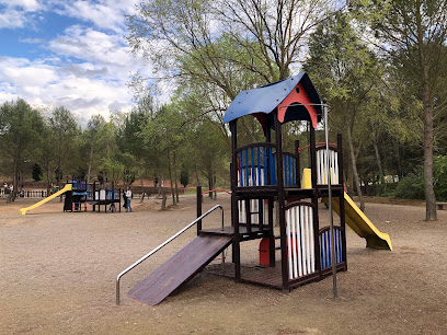 Imagen de Parque infantil "La Grajera" situado en Logroño, La Rioja