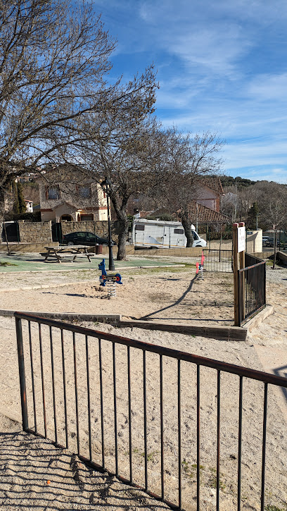 Imagen de Parque infantil La Pastrana situado en Miraflores de la Sierra, Madrid