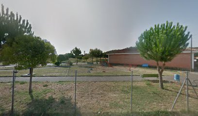 Imagen de Parque infantil "La Rotonda" situado en Friera de Valverde, Zamora