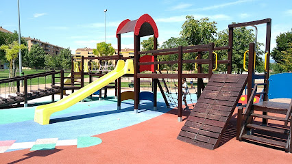 Imagen de Parque infantil "La isla" situado en Logroño, La Rioja