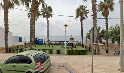 Imagen de Parque infantil Lagos situado en Vélez-Málaga, Málaga