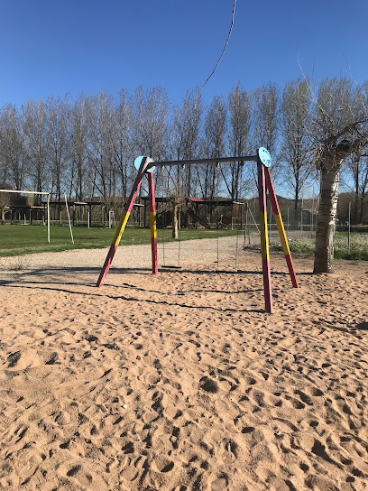 Imagen de Parque infantil situado en Langa de Duero, Soria