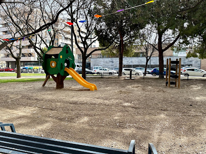 Imagen de Parque infantil Maria Rosell situado en Lleida, Lleida