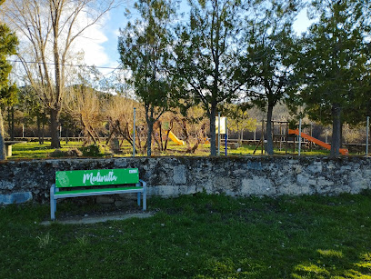 Imagen de "Parque" infantil situado en Medinilla, Ávila