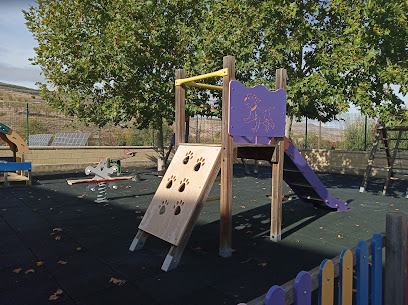 Imagen de Parque infantil situado en Miedes de Aragón, Zaragoza