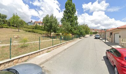 Imagen de Parque infantil situado en Miraflores de la Sierra, Madrid