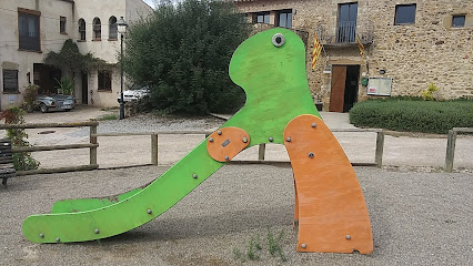 Imagen de Parque infantil situado en Monells, Girona