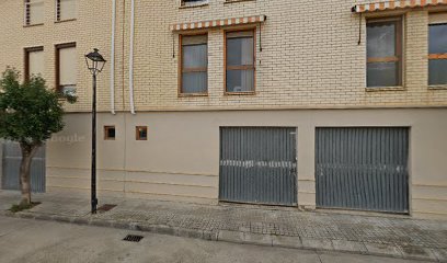 Imagen de Parque infantil situado en Monzón, Huesca