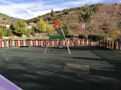 Imagen de Parque infantil Municipal situado en Abejuela, Teruel