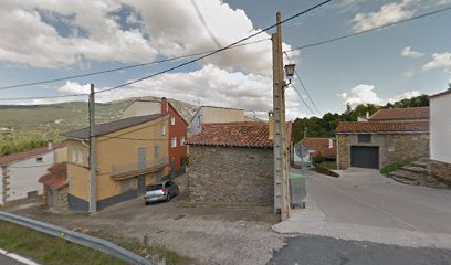 Imagen de Parque infantil situado en Navamojada, Ávila