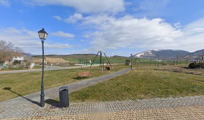 Imagen de Parque infantil situado en Olcoz, Navarra