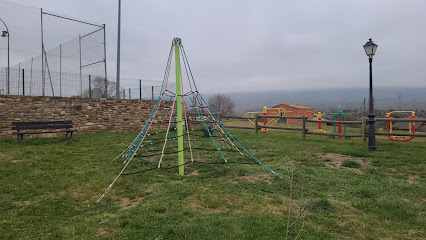 Imagen de Parque infantil situado en Paredes de Buitrago, Madrid