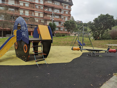 Imagen de Parque infantil Plaza Atari Eder situado en Donostia-San Sebastian, Gipuzkoa