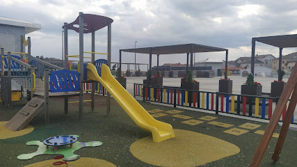 Imagen de Parque infantil Plaza Nueva situado en Cercedilla, Madrid