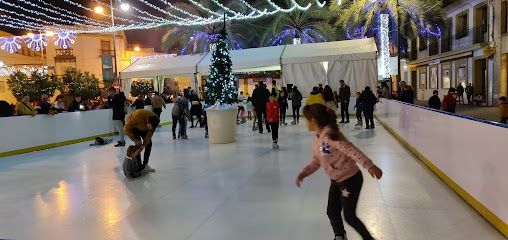 Imagen de Parque infantil Plaza del Altozano situado en Utrera, Sevilla