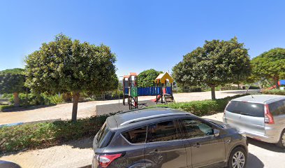 Imagen de Parque infantil "Por La Ciudad" situado en Estepona, Málaga