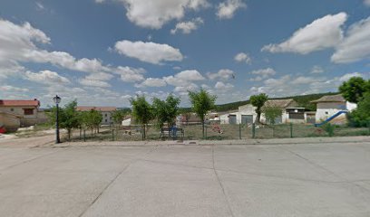 Imagen de Parque infantil situado en Prádanos de Ojeda, Palencia