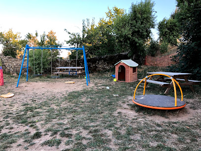 Imagen de Parque infantil situado en San Cristóbal de Aliste, Zamora