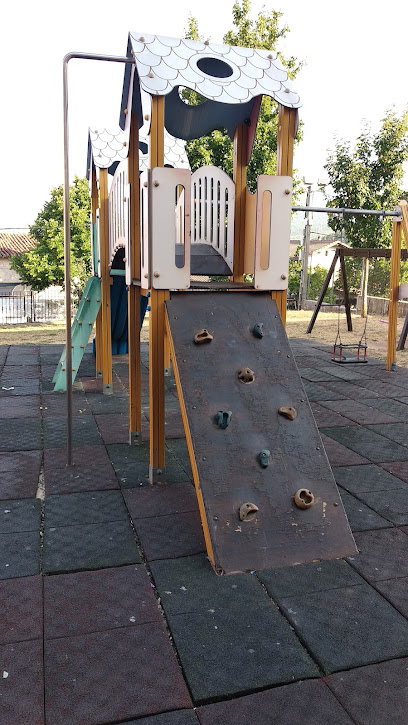 Imagen de Parque infantil San Isidro situado en El Rasillo de Cameros, La Rioja