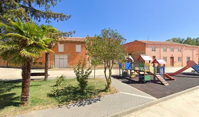 Imagen de Parque infantil Santa María de la Isla situado en Santa María de la Isla, León