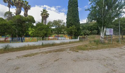 Imagen de Parque infantil situado en Santiago de Alcántara, Cáceres