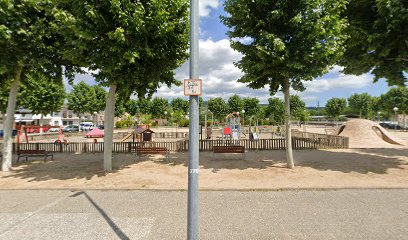 Imagen de Parque infantil situado en Sarrià de Ter, Girona