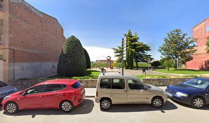 Imagen de Parque infantil situado en Torrefarrera, Lleida