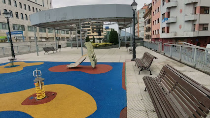 Imagen de Parque infantil Uría situado en Oviedo, Asturias