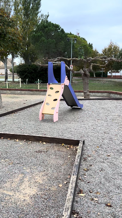 Imagen de Parque infantil situado en Vila-sacra, Girona