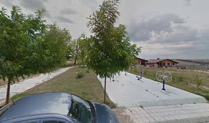 Imagen de Parque infantil situado en Villagonzalo Pedernales, Burgos