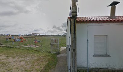 Imagen de Parque infantil situado en Villar de Peralonso, Salamanca