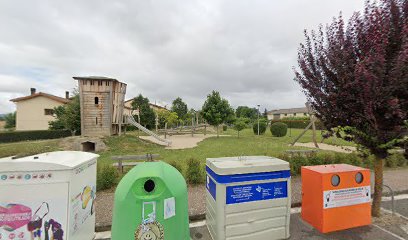 Imagen de Parque infantil situado en Zurbano, Álava