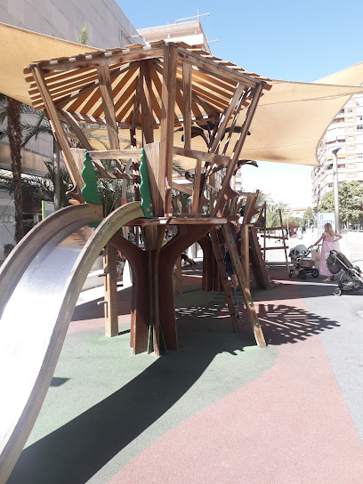 Imagen de Parque infantil avenida Libertad situado en Murcia, Murcia