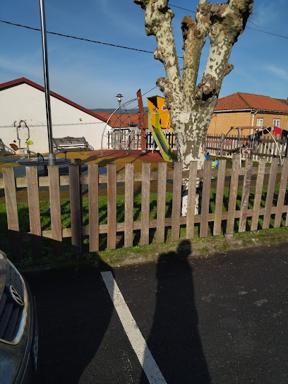 Imagen de Parque infantil de A Cañota situado en Marín, Pontevedra