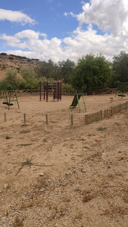 Imagen de Parque infantil de Cañaveruelas situado en Cañaveruelas, Cuenca