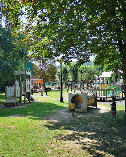 Imagen de Parque infantil de El Ansar situado en Cartes, Cantabria