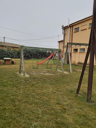 Imagen de Parque infantil de San Roque situado en Bercianos del Real Camino, León