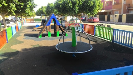 Imagen de Parque infantil de el Mirador situado en Alcalá del Río, Sevilla