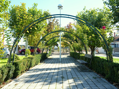 Imagen de Parque infantil de la Plaza de San Lorenzo situado en Aldeamayor de San Martín, Valladolid