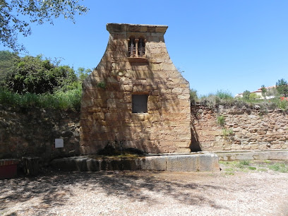 Imagen de Parque infantil de la fuente de los Santos situado en Teruel, Teruel