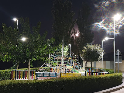 Imagen de Parque infantil del Rio situado en Garcihernández, Salamanca