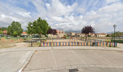 Imagen de Parque infantil inclusivo M&R situado en Guadalix de la Sierra, Madrid