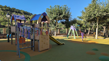 Imagen de Parque infantil municipal situado en Uncastillo, Zaragoza